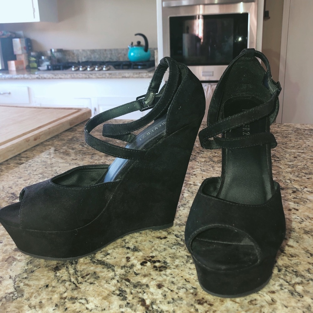 Black strap up wedge heels
